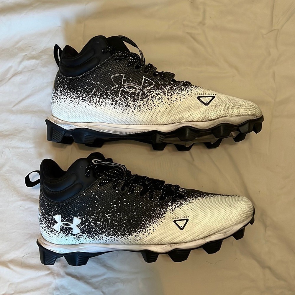 Under Armour Men's Lockdown 2.0 Mid Football Cleats 3025083‎ size 11.5 - Picture 2 of 10